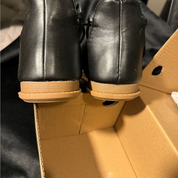 NWT Musshoe sandals, in the original box flat tie up sandals, Black SIZE 7 - Picture 9 of 10